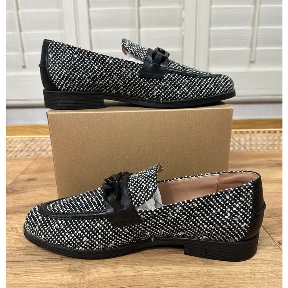 Cole Haan Stassi Chain Tweed Loafers Black & White Tweed Size 10 NWOB Preppy - Picture 8 of 13